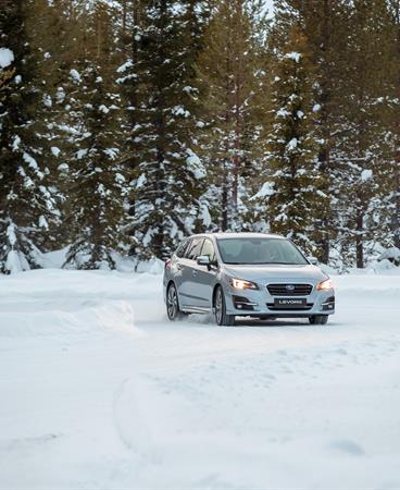 SUBARU-LEVORG-26